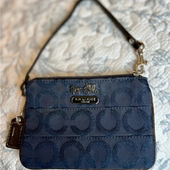 Coach Navy Blue Sparkle Signature Corner Zip Wristlet - Picture 7 of 10